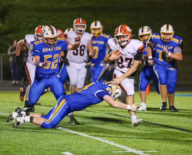 Elkins runs past Grafton; Richwood holds off TV